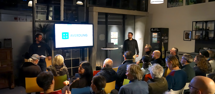 Bild vom der Begrüßungsrede beim GWÖ Netzwerktreffen bei Averdung am 27.November.